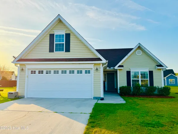 $304,900 | 100 Kenmore Court, New Bern, NC 28560