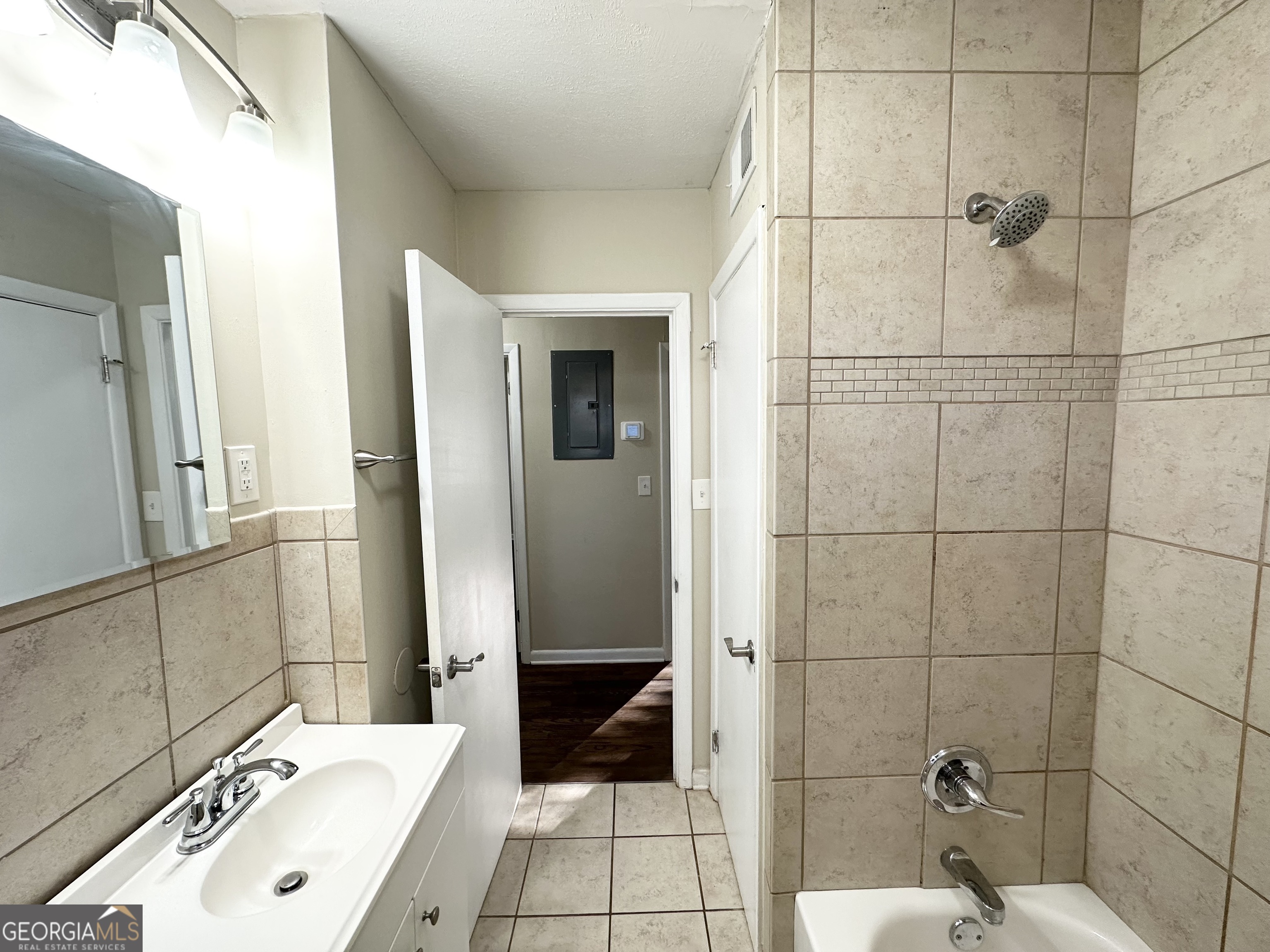 8406 Norris Lake Road Snellville, GA 30039 - Photo 14 of 19