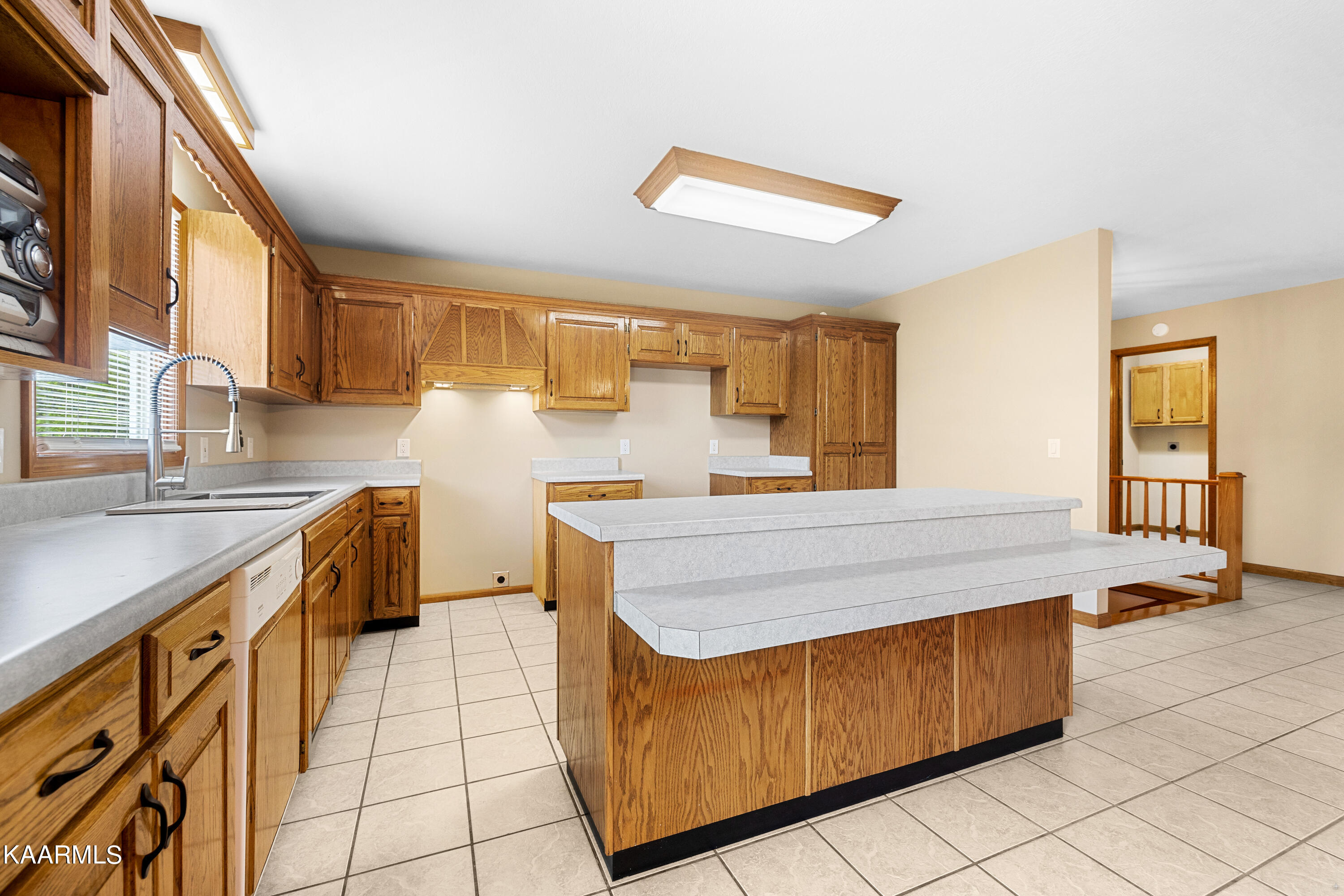 396 Demory Road La Follette, TN 37766 - Photo 13 of 34 Positive Perceptions-9