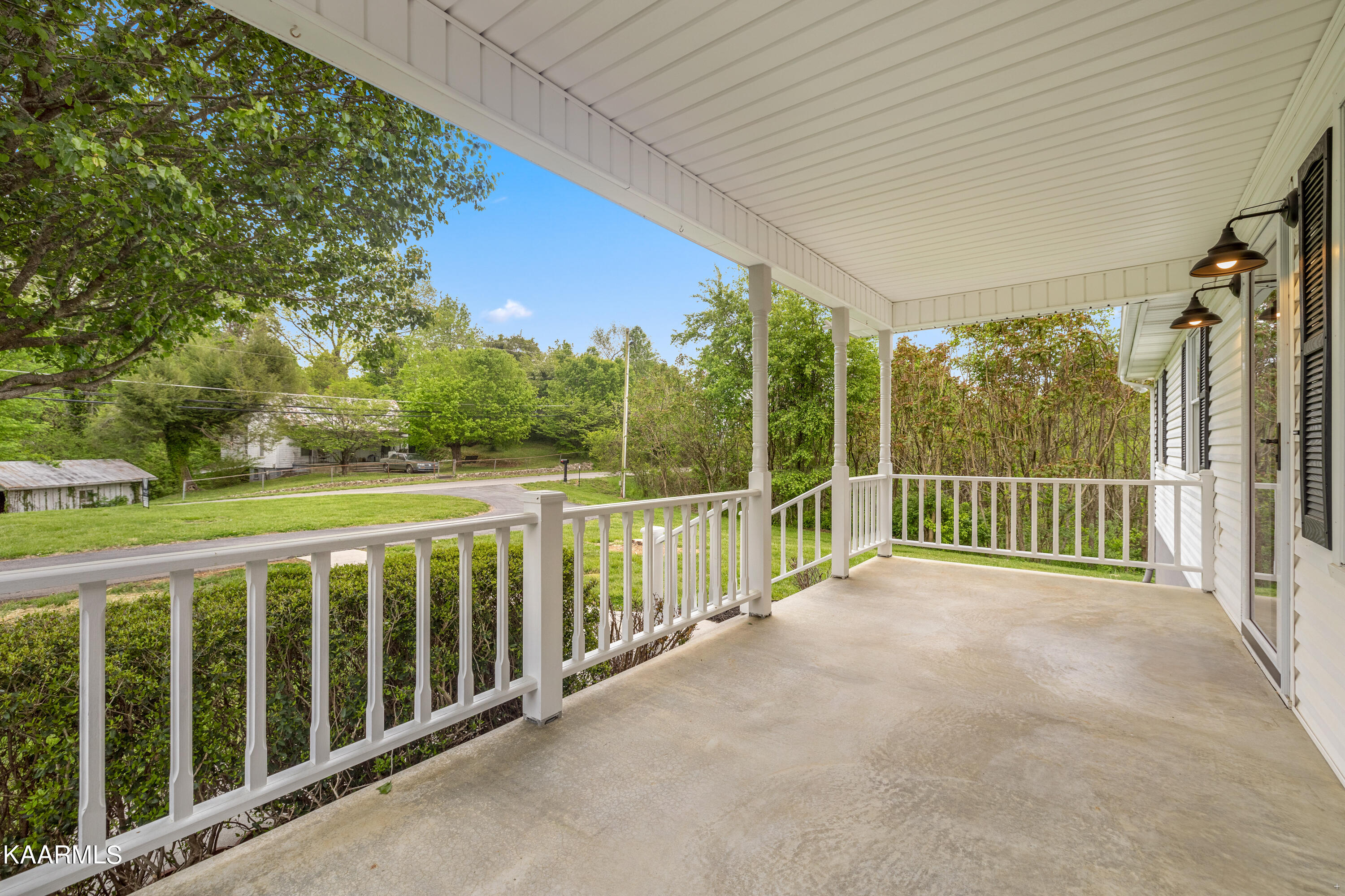 396 Demory Road La Follette, TN 37766 - Photo 33 of 34 Positive Perceptions-29