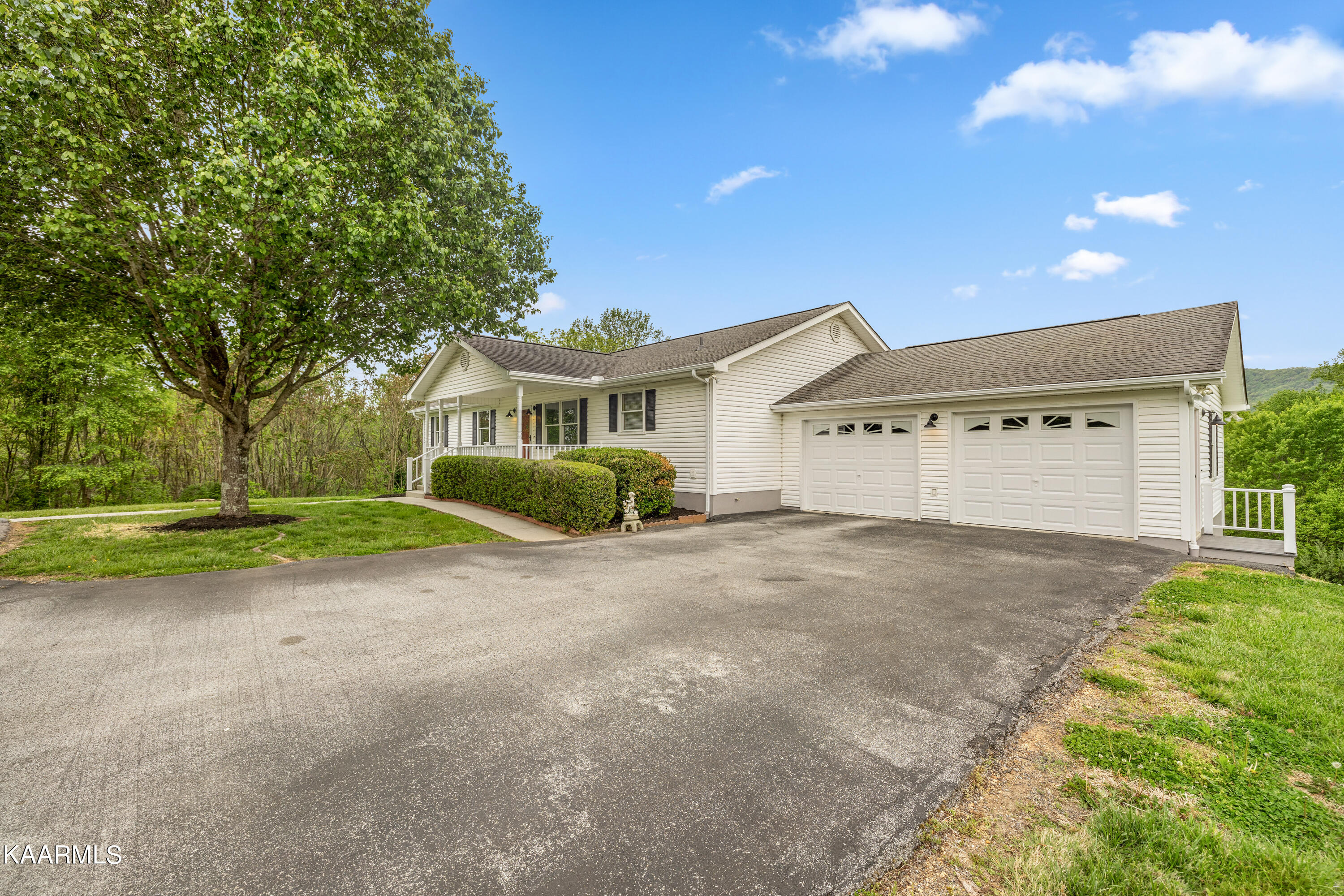 396 Demory Road La Follette, TN 37766 - Photo 6 of 34 Positive Perceptions-2