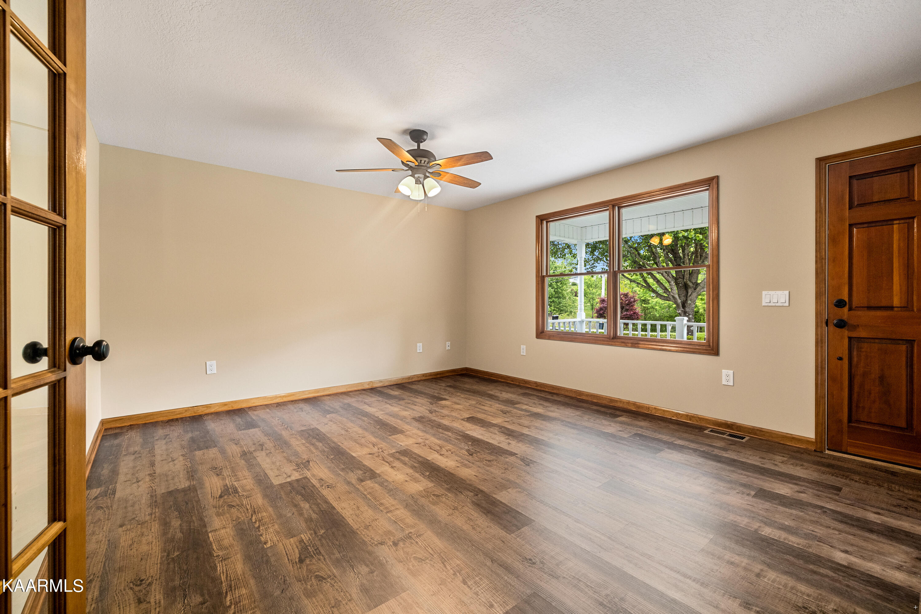 396 Demory Road La Follette, TN 37766 - Photo 8 of 34 Positive Perceptions-4