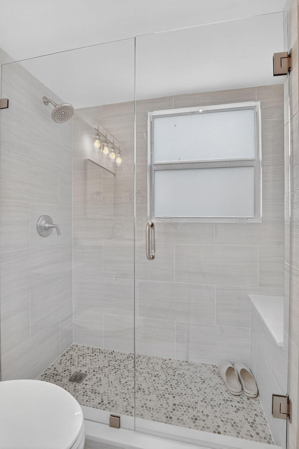 1090 Guildford East, Unit 1090 Boca Raton, FL 33434 - Photo 25 of 33 19-web-or-mls-DSC_0890