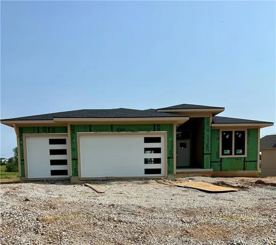 $748,000 | 6010 Apache Drive, Shawnee, KS 66226