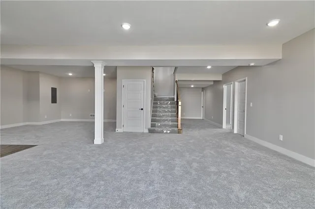 $748,000 | 6010 Apache Drive, Shawnee, KS 66226