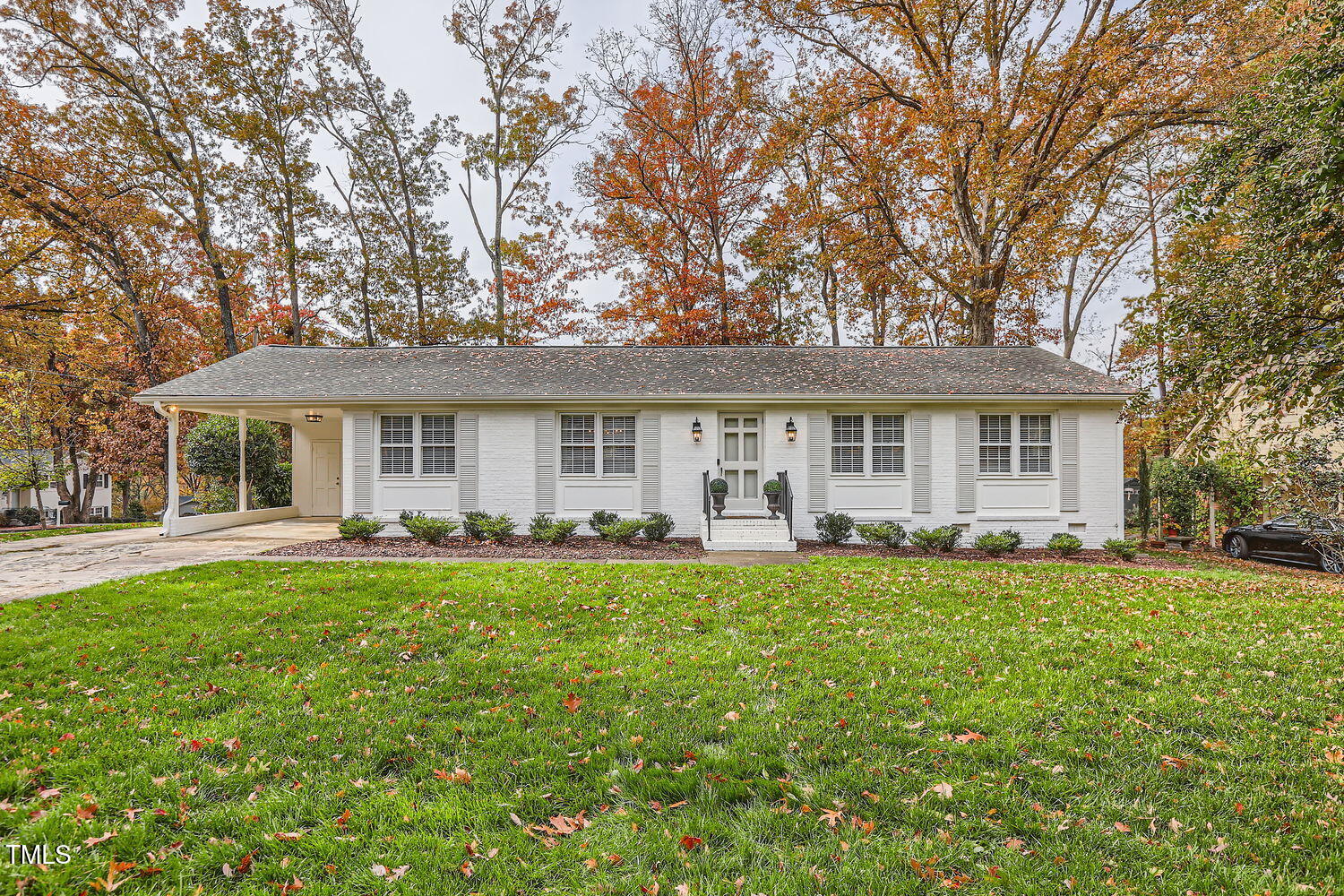 212 Sampson Street Raleigh, NC 27609 - Photo 1 of 27 Front 1