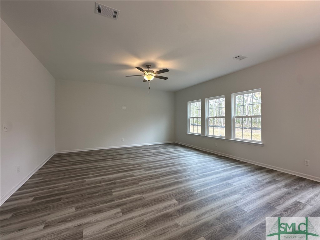 112 Renwick Loop Hinesville, GA 31313 - Photo 4 of 17