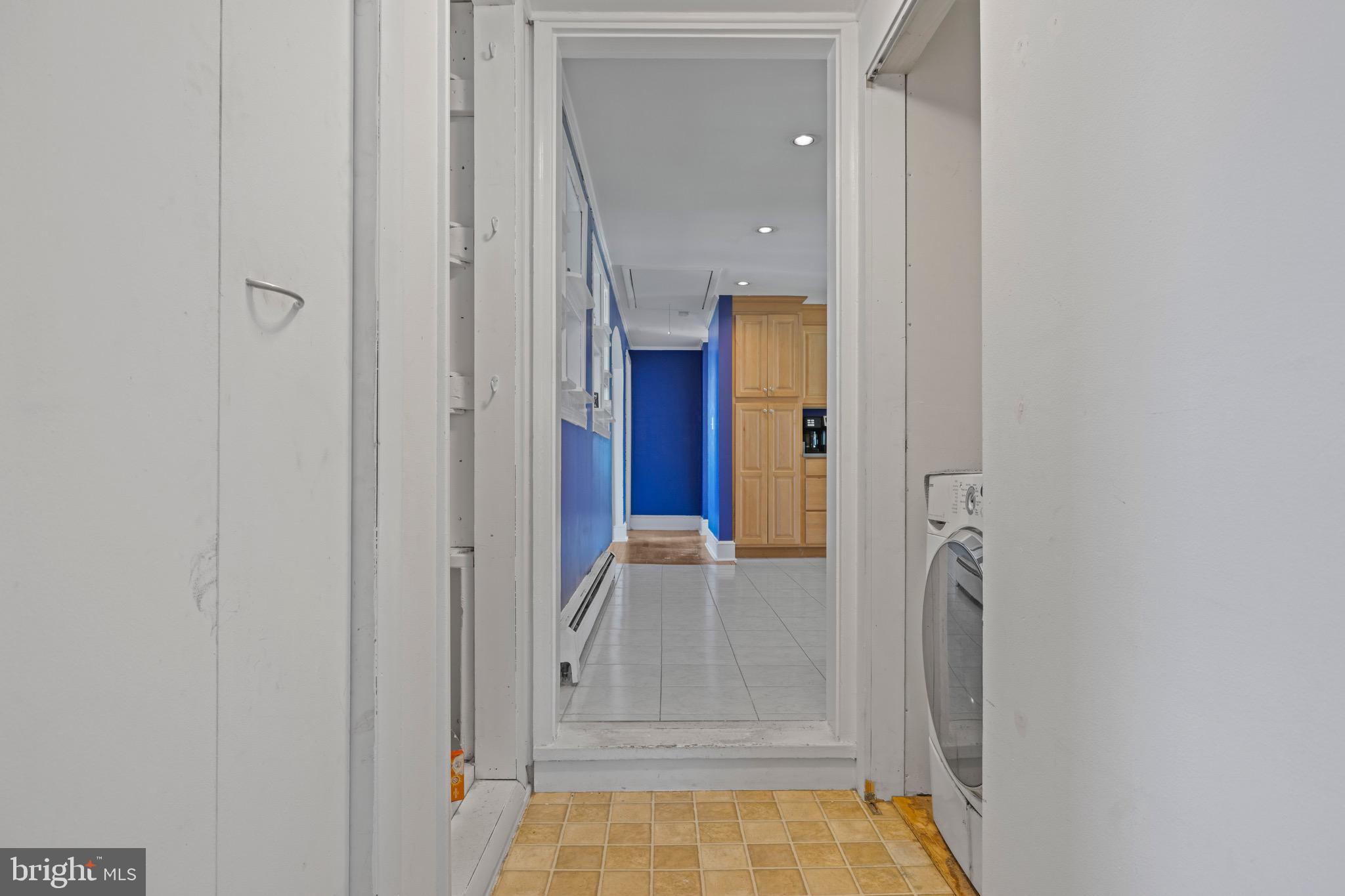 102 Roe Street Greensboro, MD 21639 - Photo 31 of 42 a view of bathroom with shower