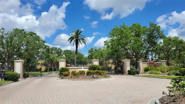 $4,995 | 3710 Eagle Hammock Drive, Sarasota, FL 34240