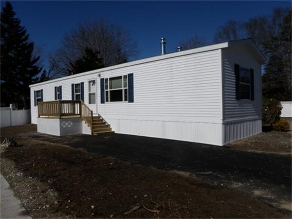 8 Swifts Beach Road, Unit 9 Wareham, MA 02571 - Photo 1 of 7 Gallery Image 1
