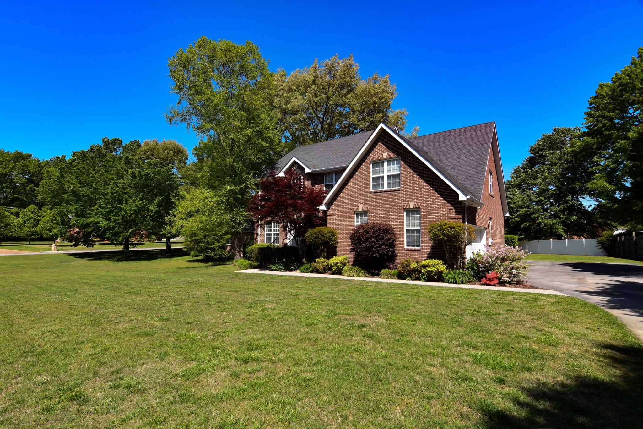 122 Breckenridge Road Tullahoma, TN 37388 - Photo 3 of 26 Gallery Image 3