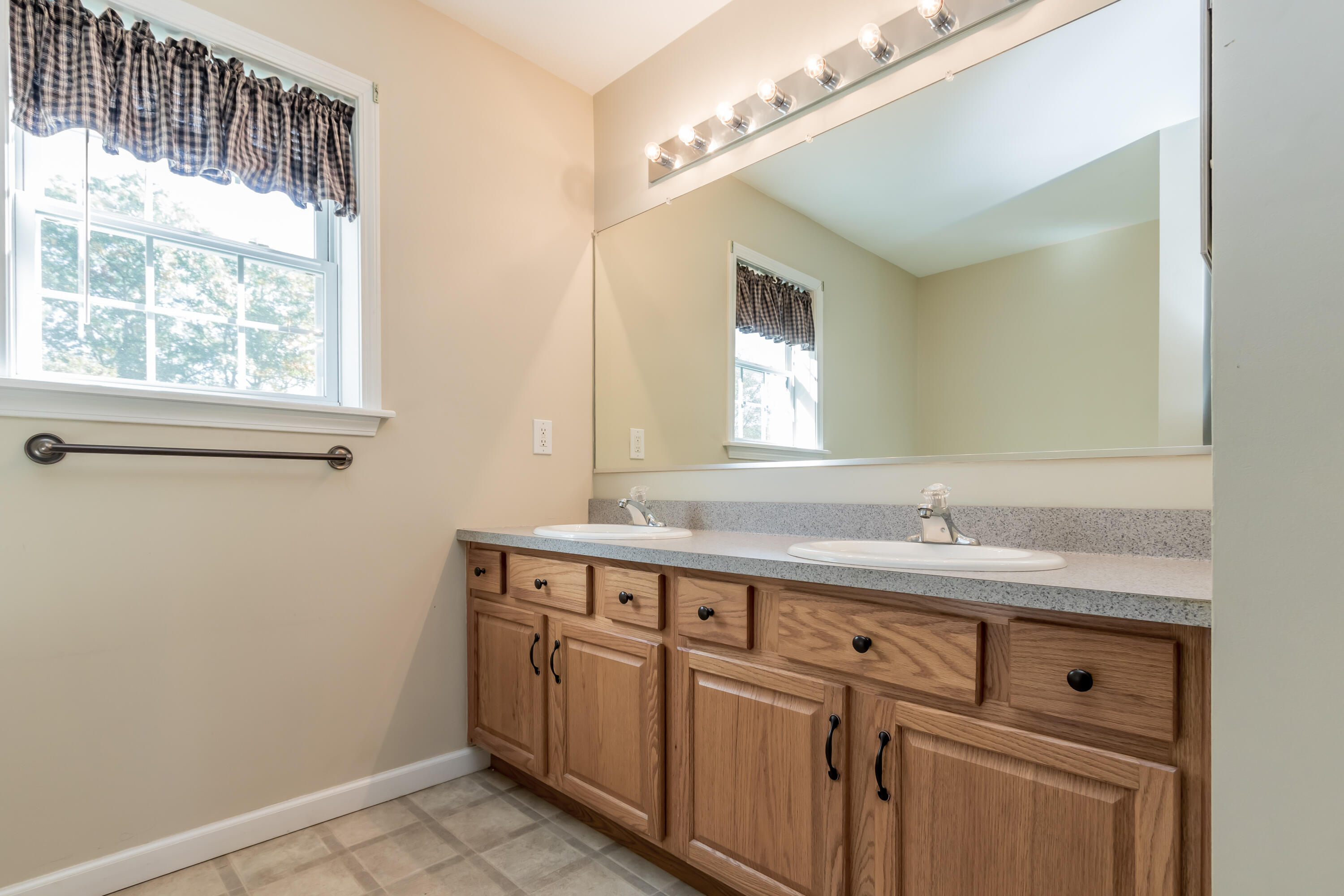 825 White Road Bowdoinham, ME 04008 - Photo 31 of 53 20211012PC-71042