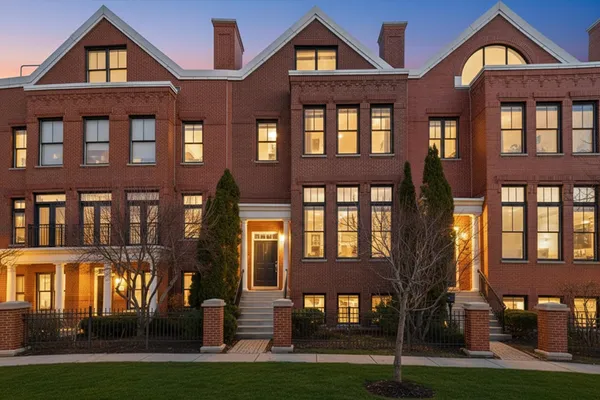 $6,000 | 1891 Admiral Court, Unit 79, Glenview, IL 60026