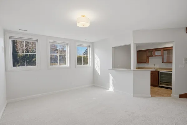 $6,000 | 1891 Admiral Court, Unit 79, Glenview, IL 60026