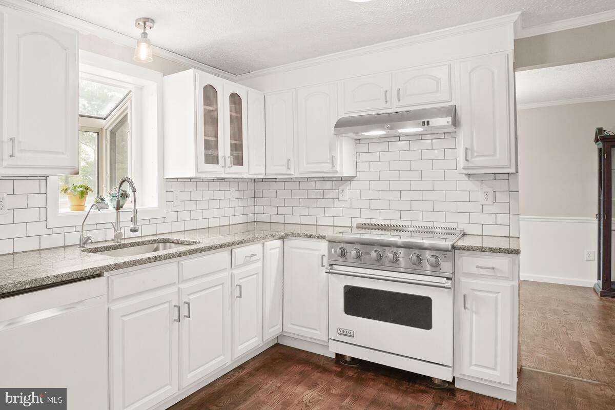 1859 Millstream Drive Frederick, MD 21702 - Photo 6 of 42