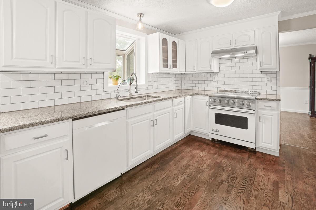 1859 Millstream Drive Frederick, MD 21702 - Photo 7 of 42