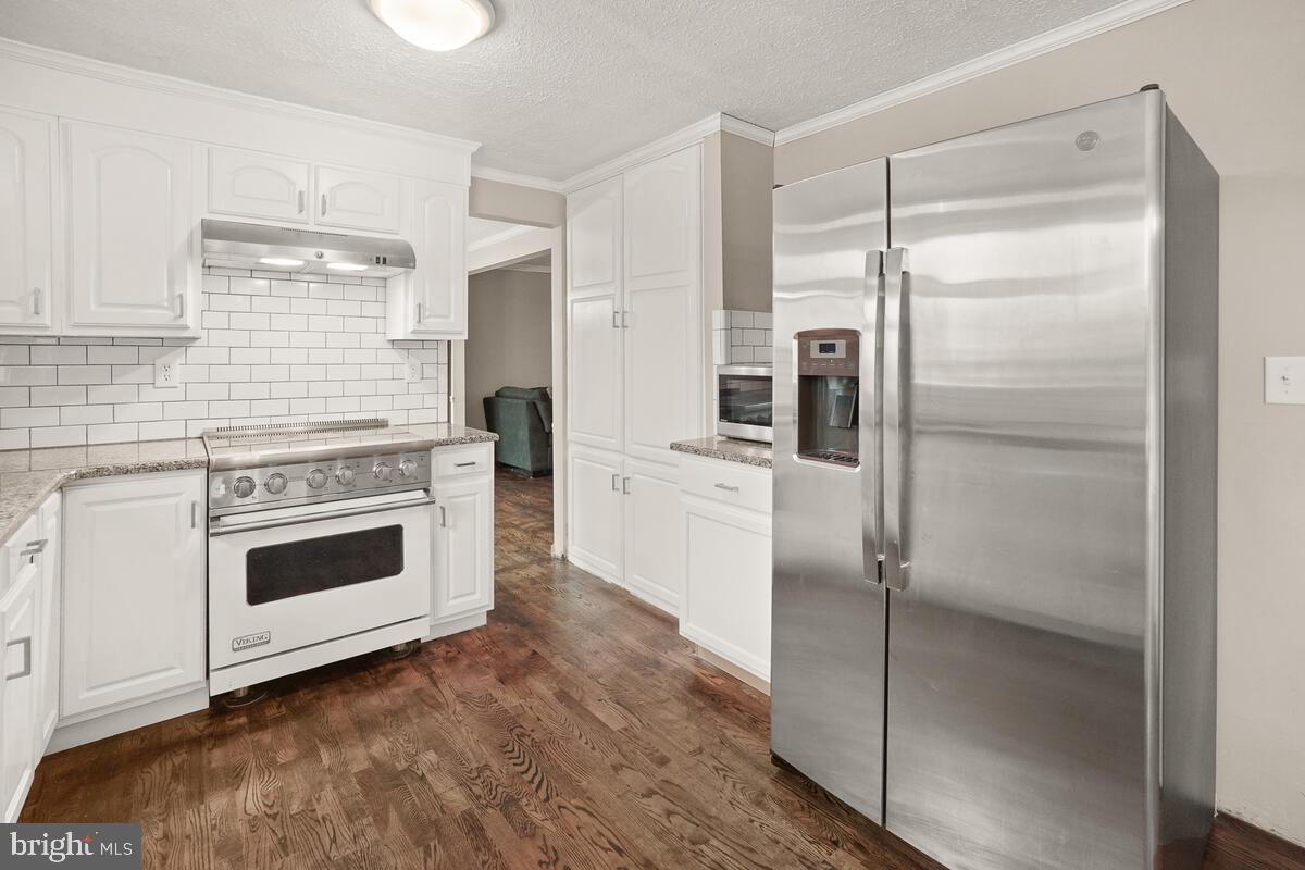 1859 Millstream Drive Frederick, MD 21702 - Photo 8 of 42