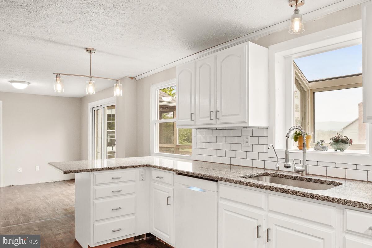 1859 Millstream Drive Frederick, MD 21702 - Photo 10 of 42