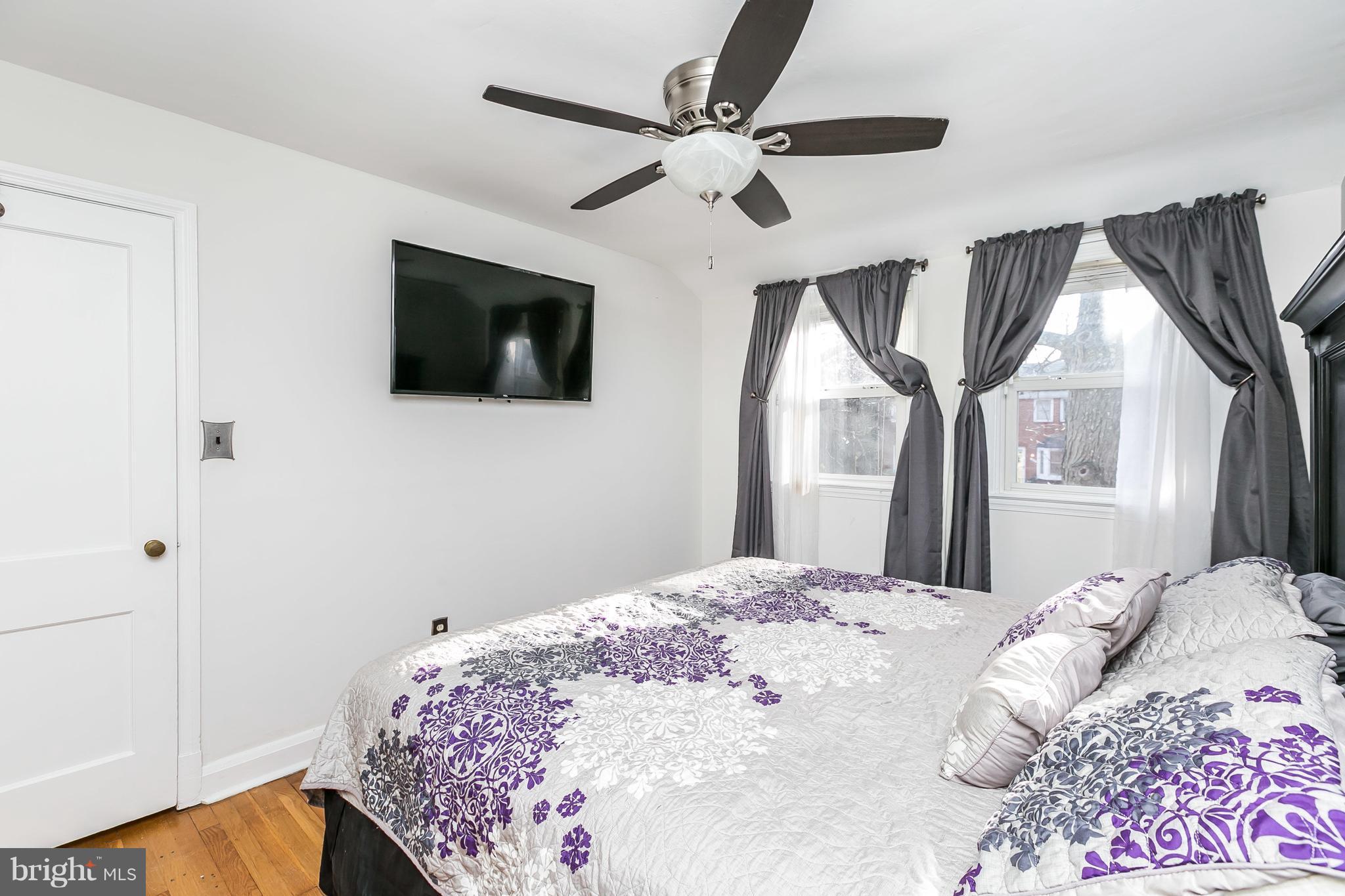 1614 Aberdeen Road Towson, MD 21286 - Photo 12 of 25 Bedroom (Master) with room for a king size bed
