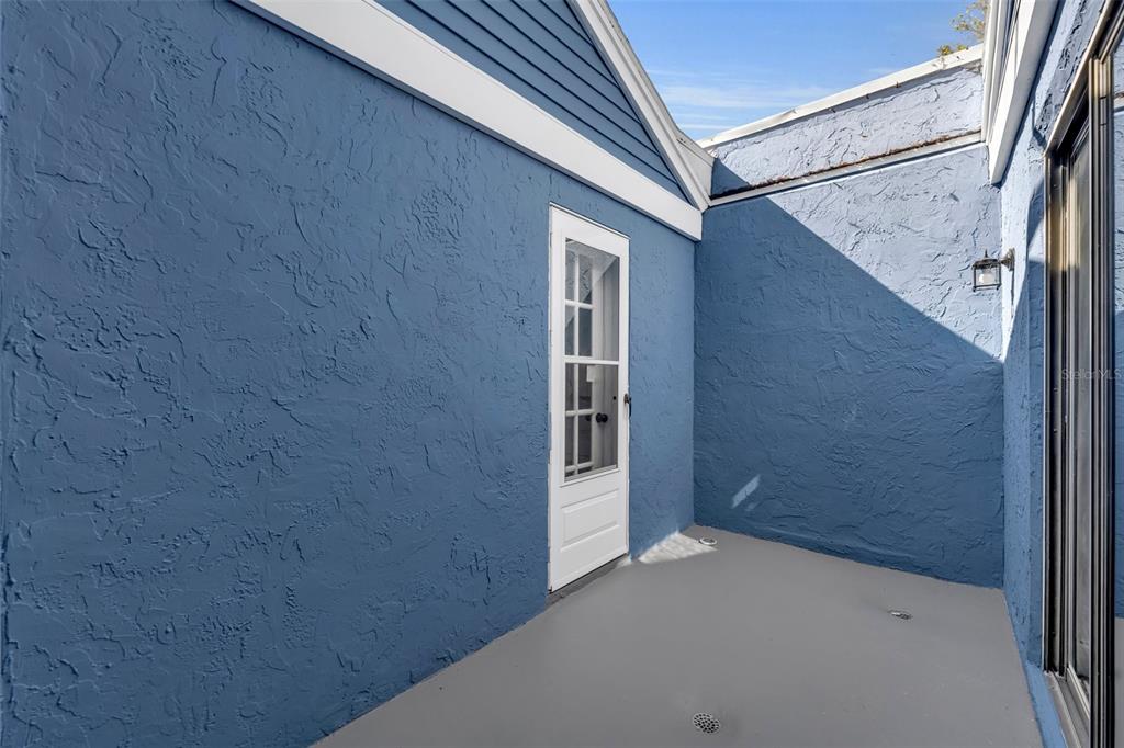 4522 Marine Parkway New Port Richey, FL 34652 - Photo 20 of 33