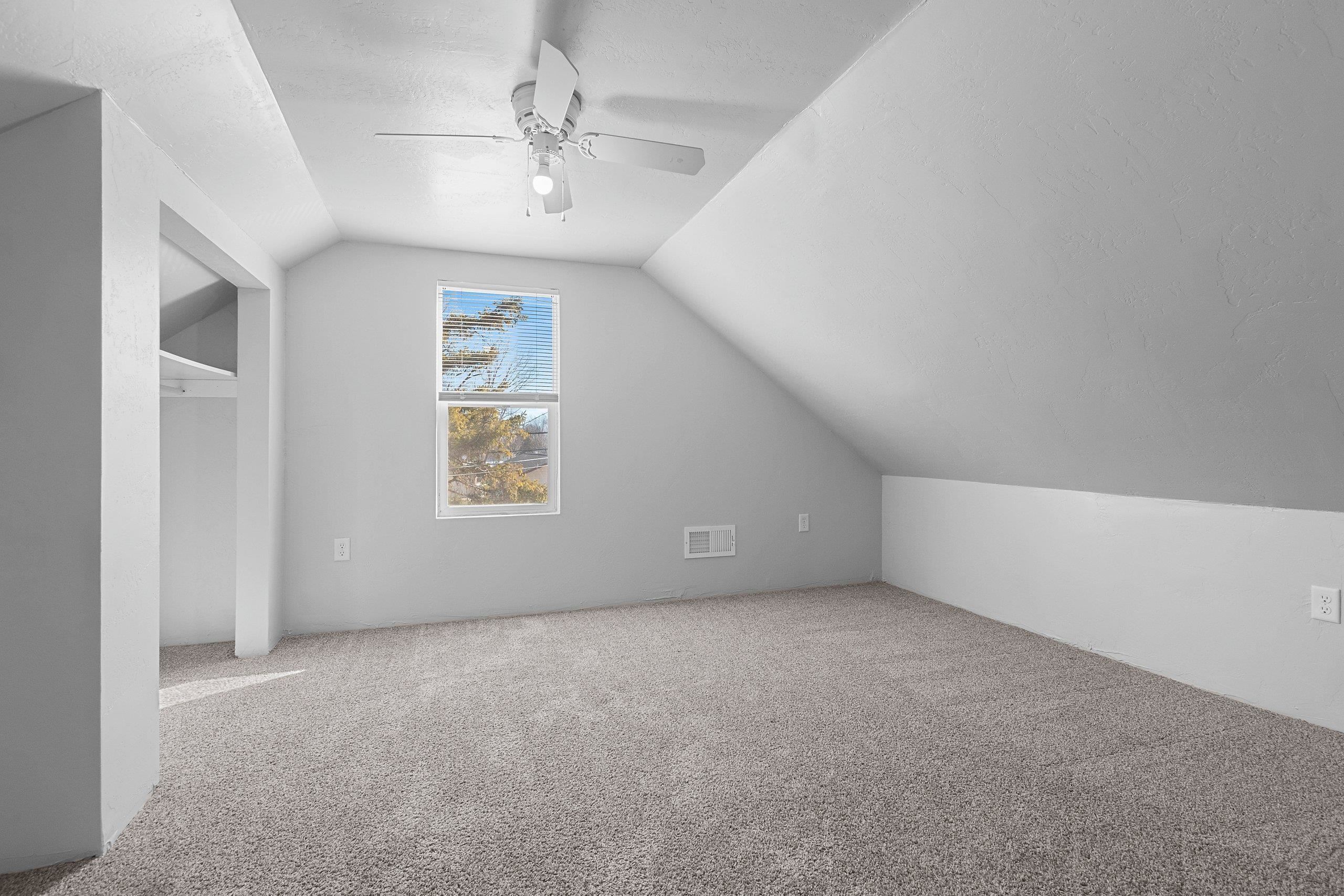 219 Front Street Pulaski, WI 54162 - Photo 24 of 43