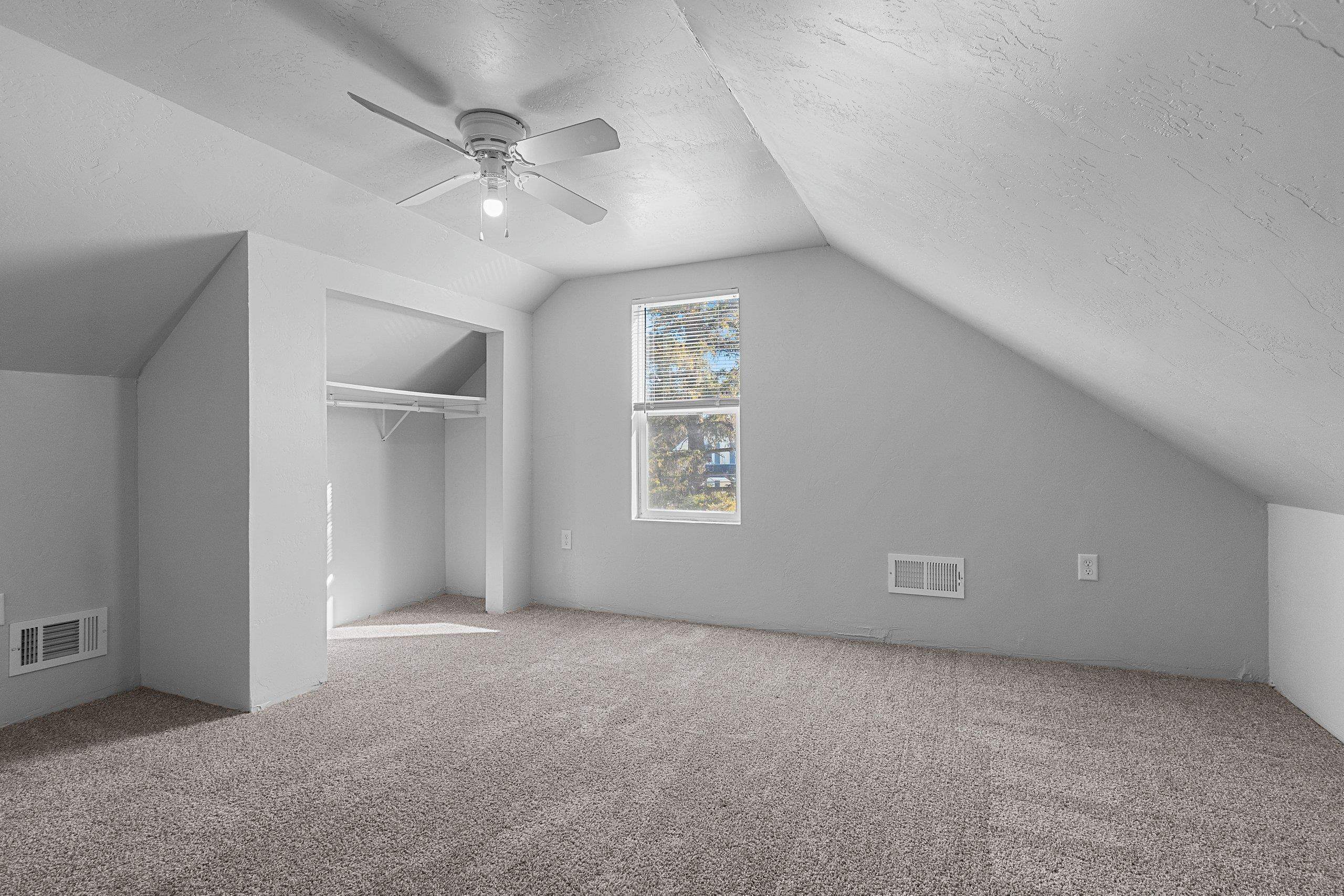 219 Front Street Pulaski, WI 54162 - Photo 25 of 43