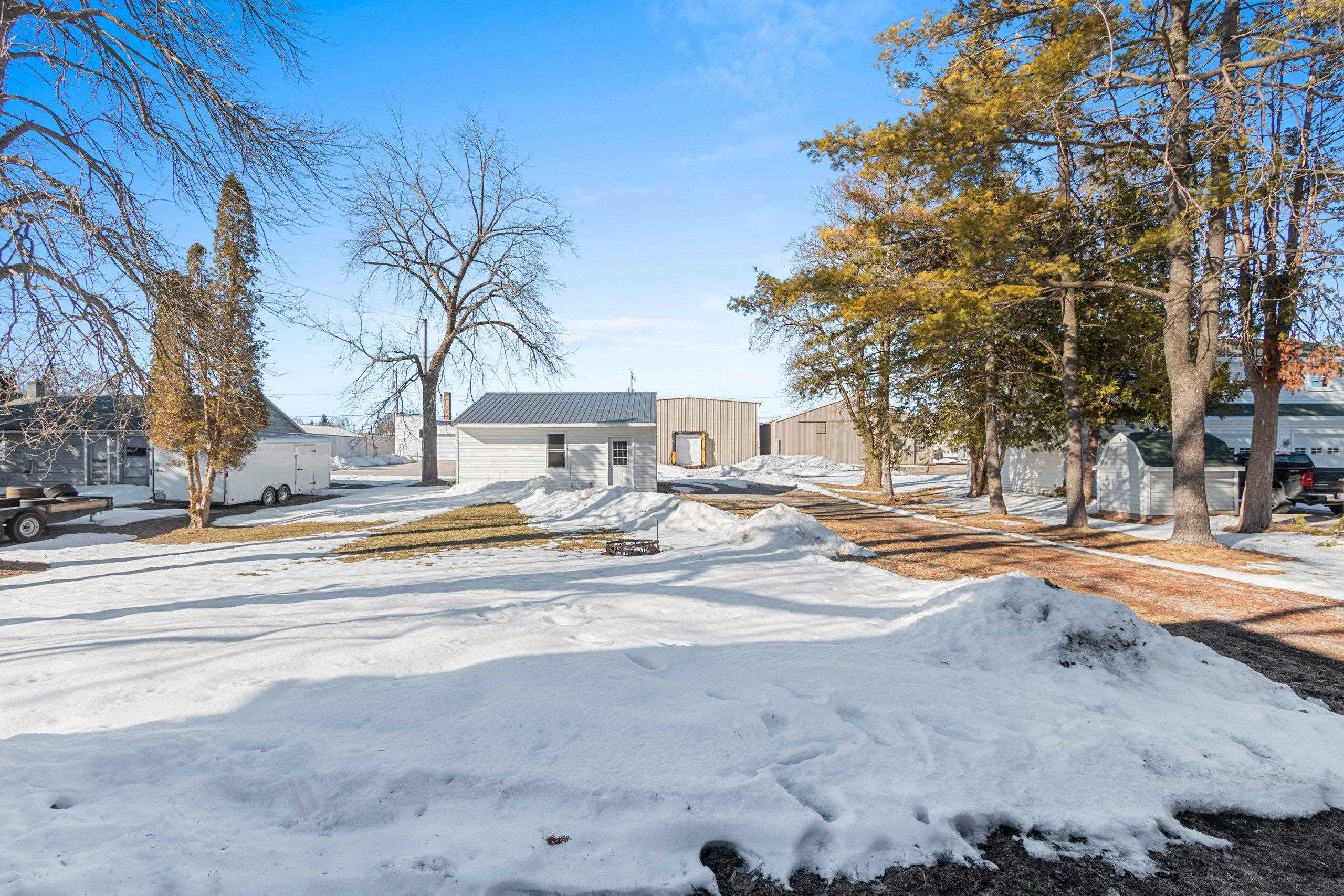 219 Front Street Pulaski, WI 54162 - Photo 34 of 43