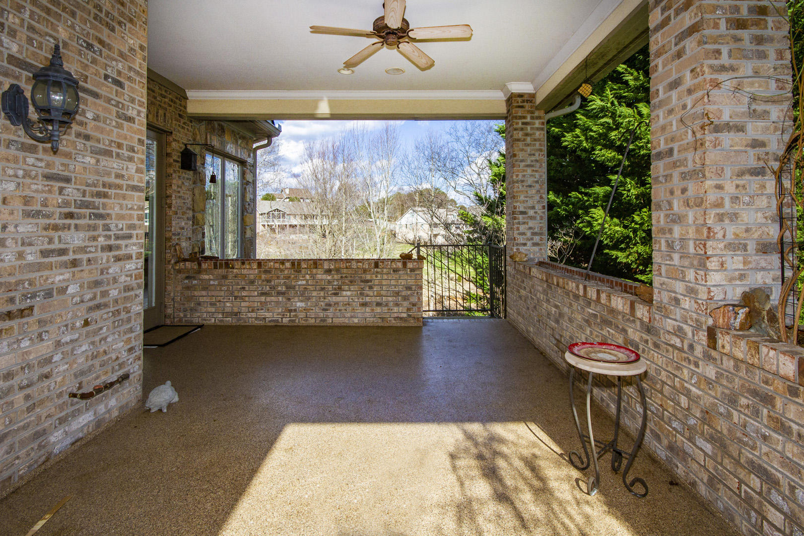 203 Sequoyah Road Loudon, TN 37774 - Photo 33 of 40 33_203 Sequoyah Road_MainLevelCoveredPat