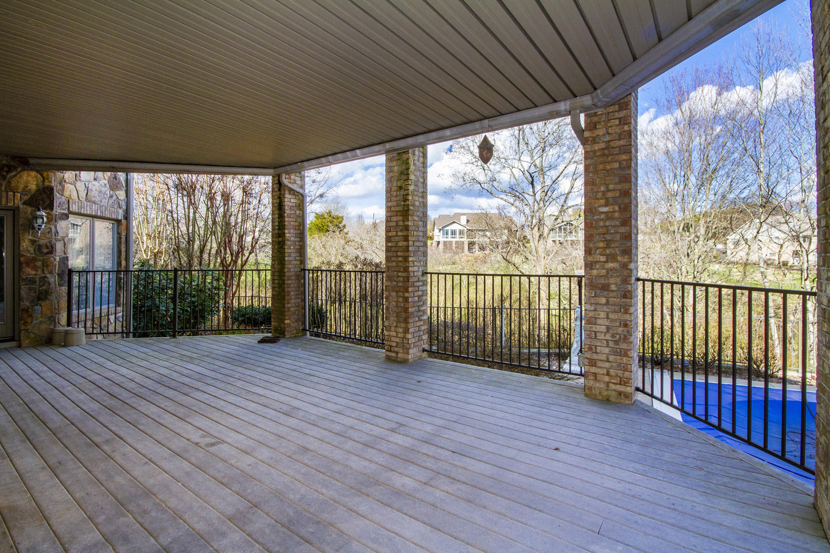 203 Sequoyah Road Loudon, TN 37774 - Photo 36 of 40 36_203 Sequoyah Road_LL_Deck03
