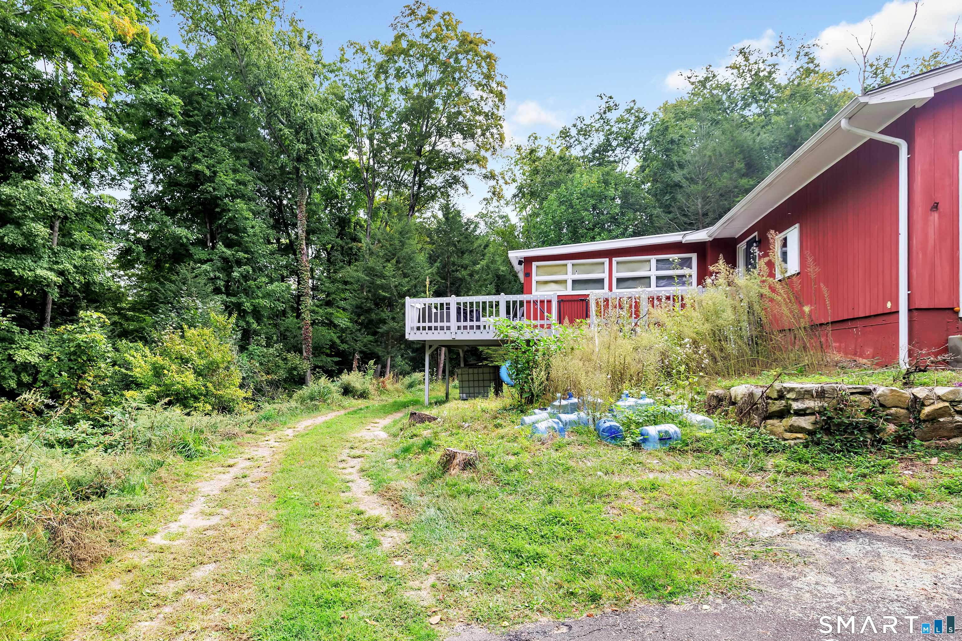 75 Crestwood Road Bethany, CT 06524 - Photo 5 of 38 Gallery Image 5