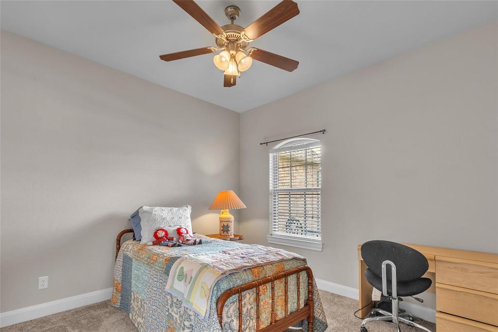 129 Oak Springs Loop Mabank, TX 75147 - Photo 20 of 32