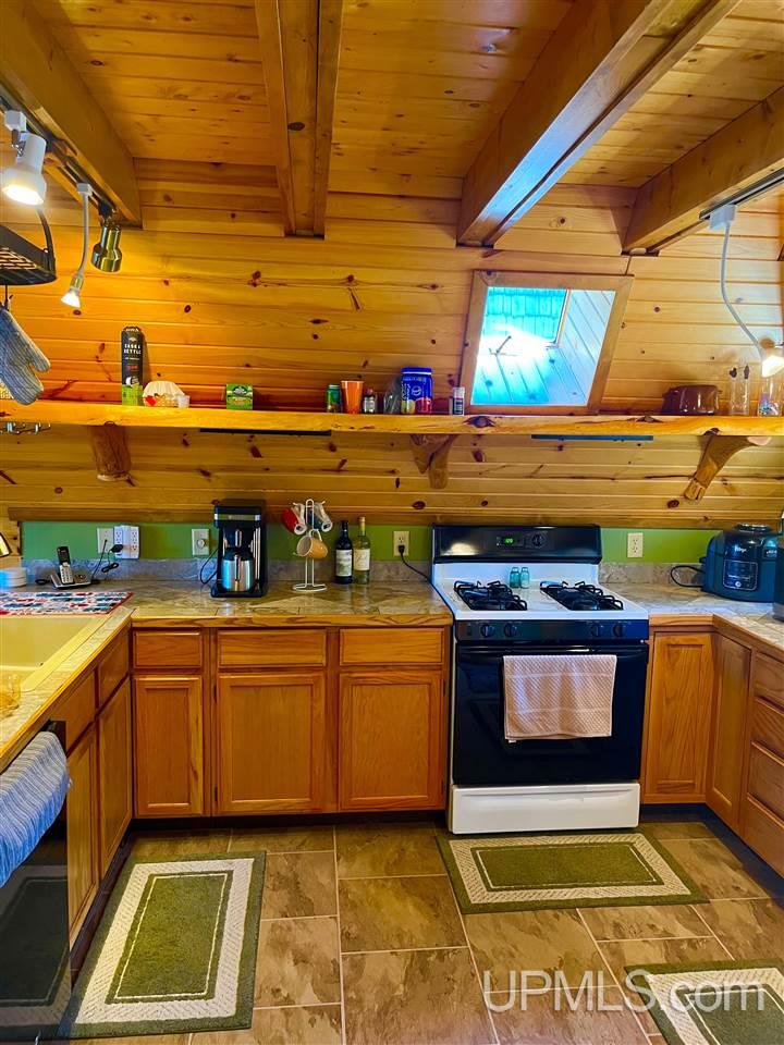 5573 West Straits Lake Road Wetmore, MI 49895 - Photo 5 of 55