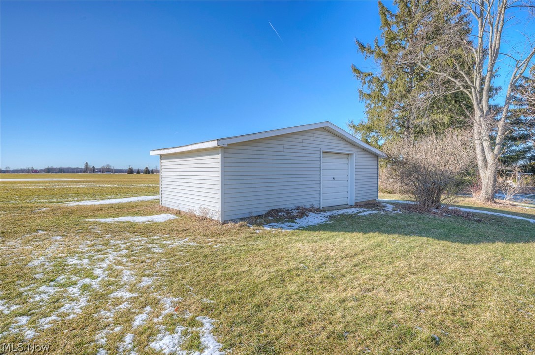47423 Whitney Road Wellington, OH 44090 - Photo 23 of 27 Gallery Image 23