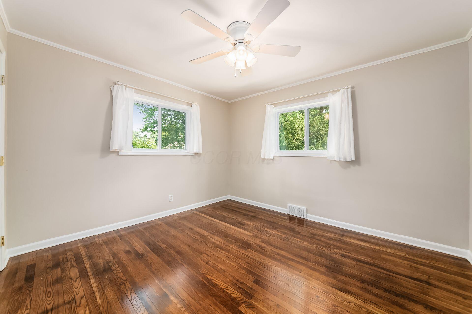 2810 Wellesley Road Columbus, OH 43209 - Photo 26 of 44 027_4f_L 2810 Wellesley Rd086