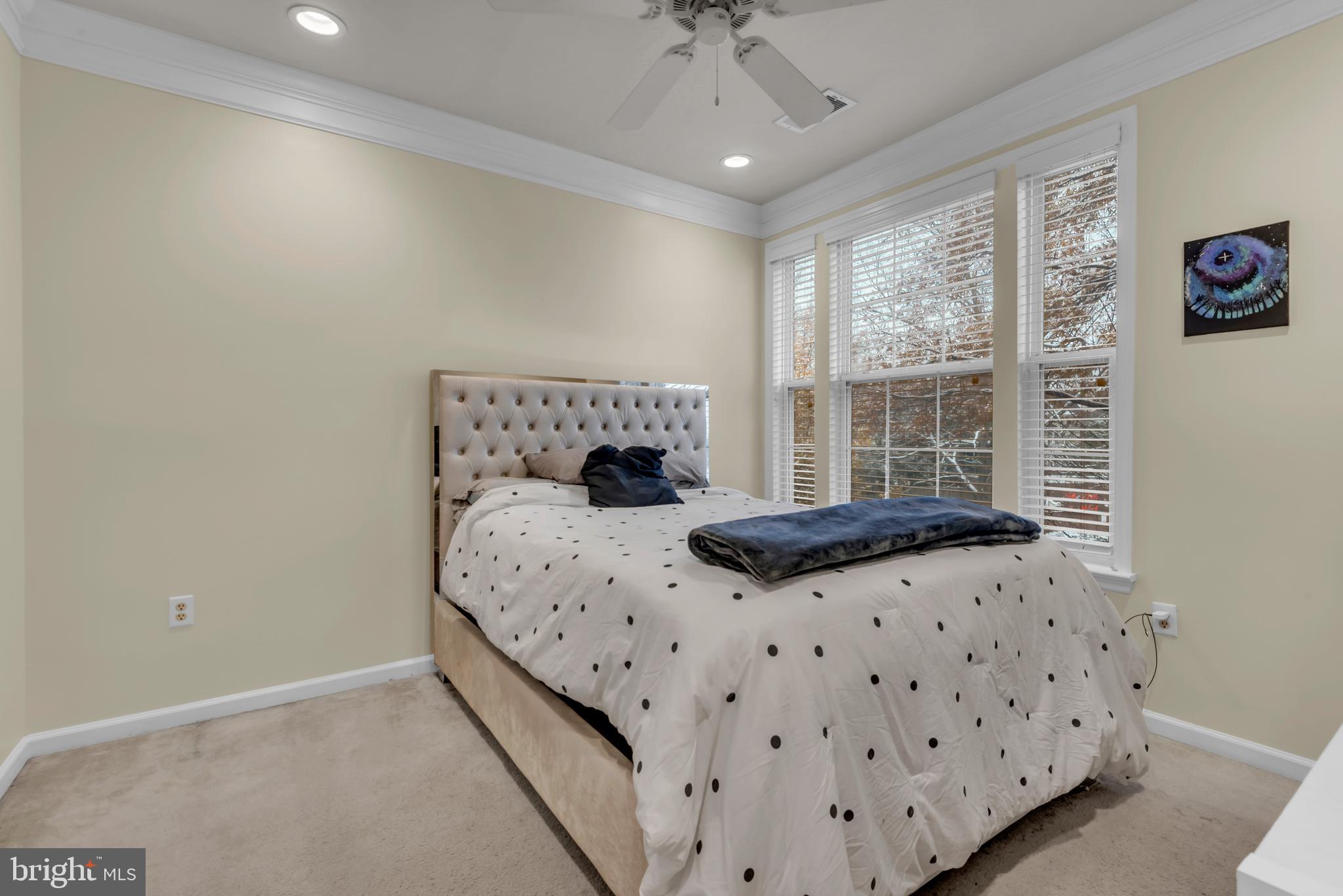 7 Booth Street, Unit 302 Gaithersburg, MD 20878 - Photo 28 of 63 Bedroom #2