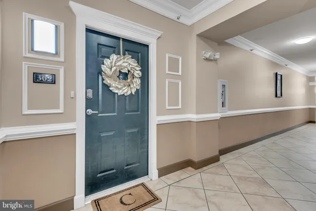 $515,000 | 7 Booth Street, Unit 302, Gaithersburg, MD 20878