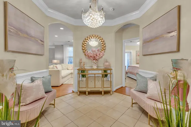 $515,000 | 7 Booth Street, Unit 302, Gaithersburg, MD 20878