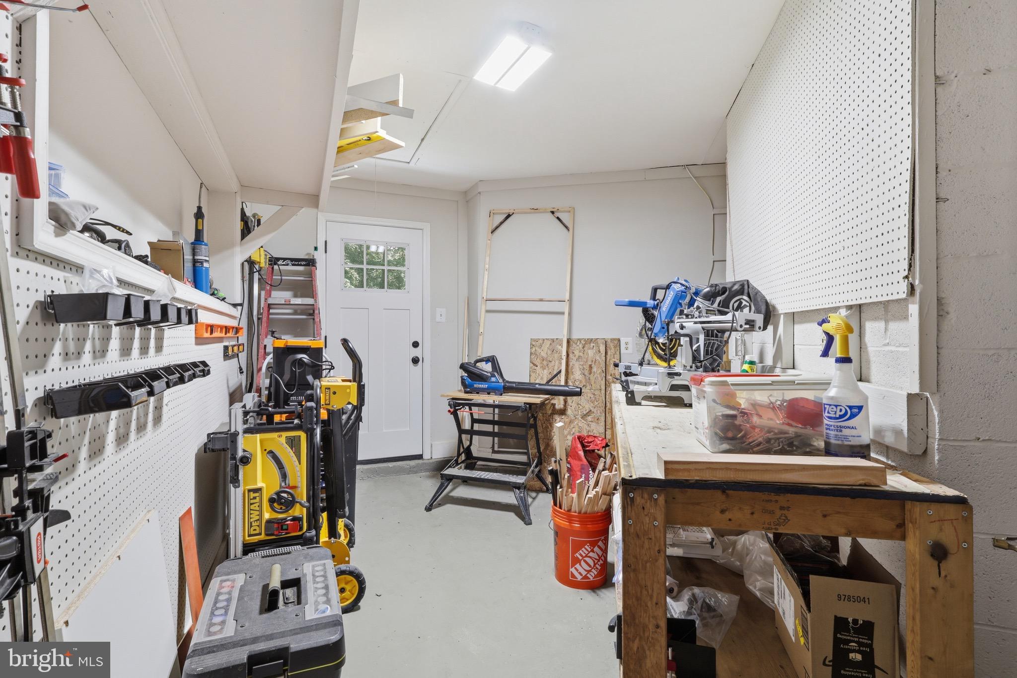 7514 Evans Ford Road Clifton, VA 20124 - Photo 46 of 86 Work Shop off Garage