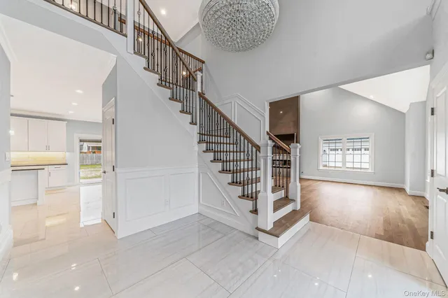 a view of entryway and hall