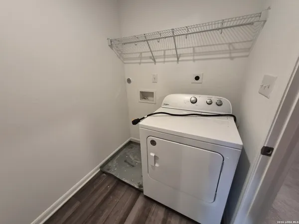 $2,300 | 5924 Pearl Meadow, Converse, TX 78109