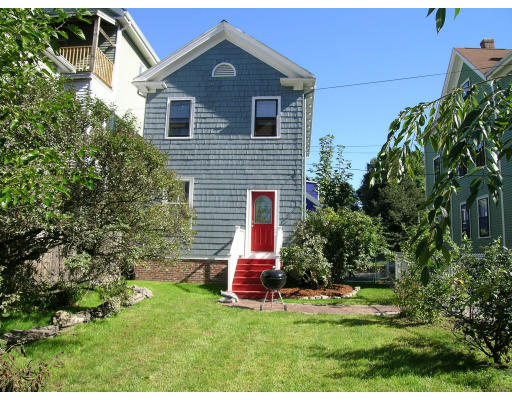 17 Union Avenue Boston, MA 02130 - Photo 2 of 11 a view of a house with a yard