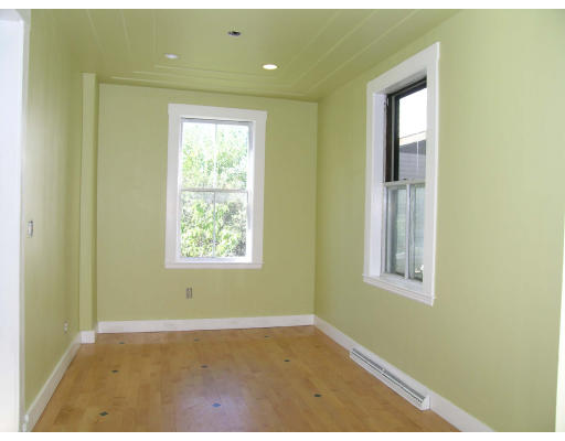 17 Union Avenue Boston, MA 02130 - Photo 9 of 11 an empty room with windows