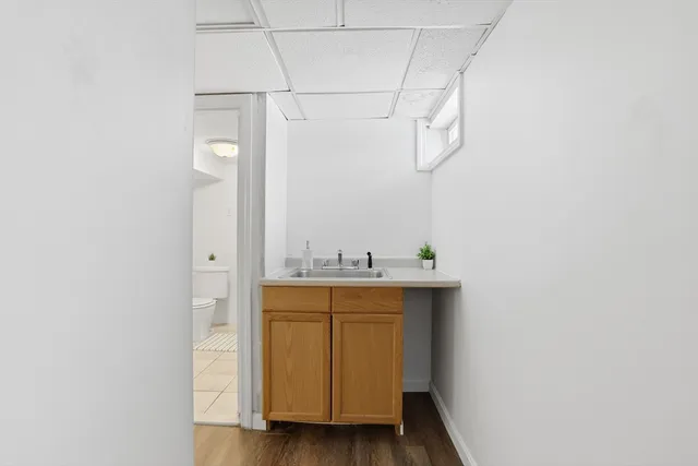 a view of utility room