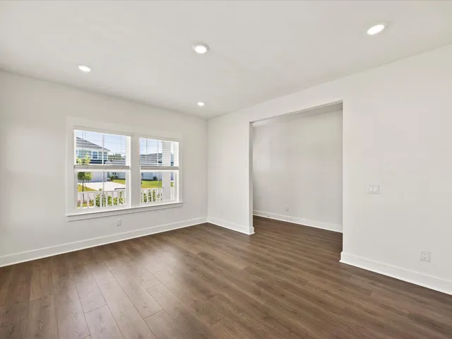 $489,990 | 351 Calm Water Way, Summerville, SC 29486