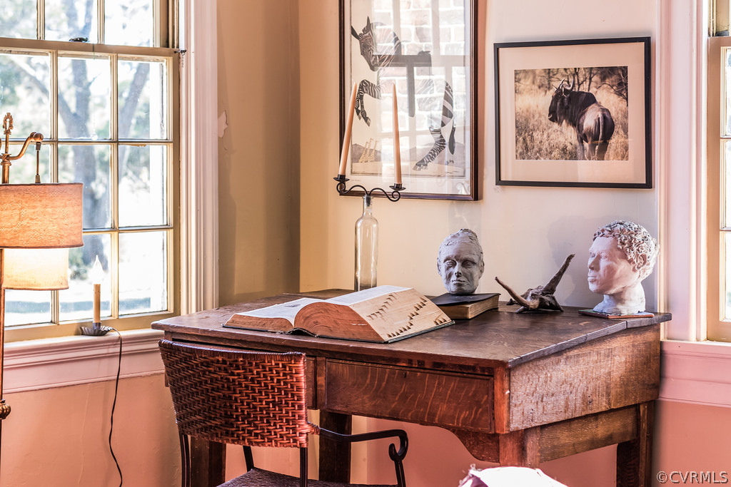 12016 Old Buckingham Road Midlothian, VA 23113 - Photo 11 of 24 a view of a dining table and chairs
