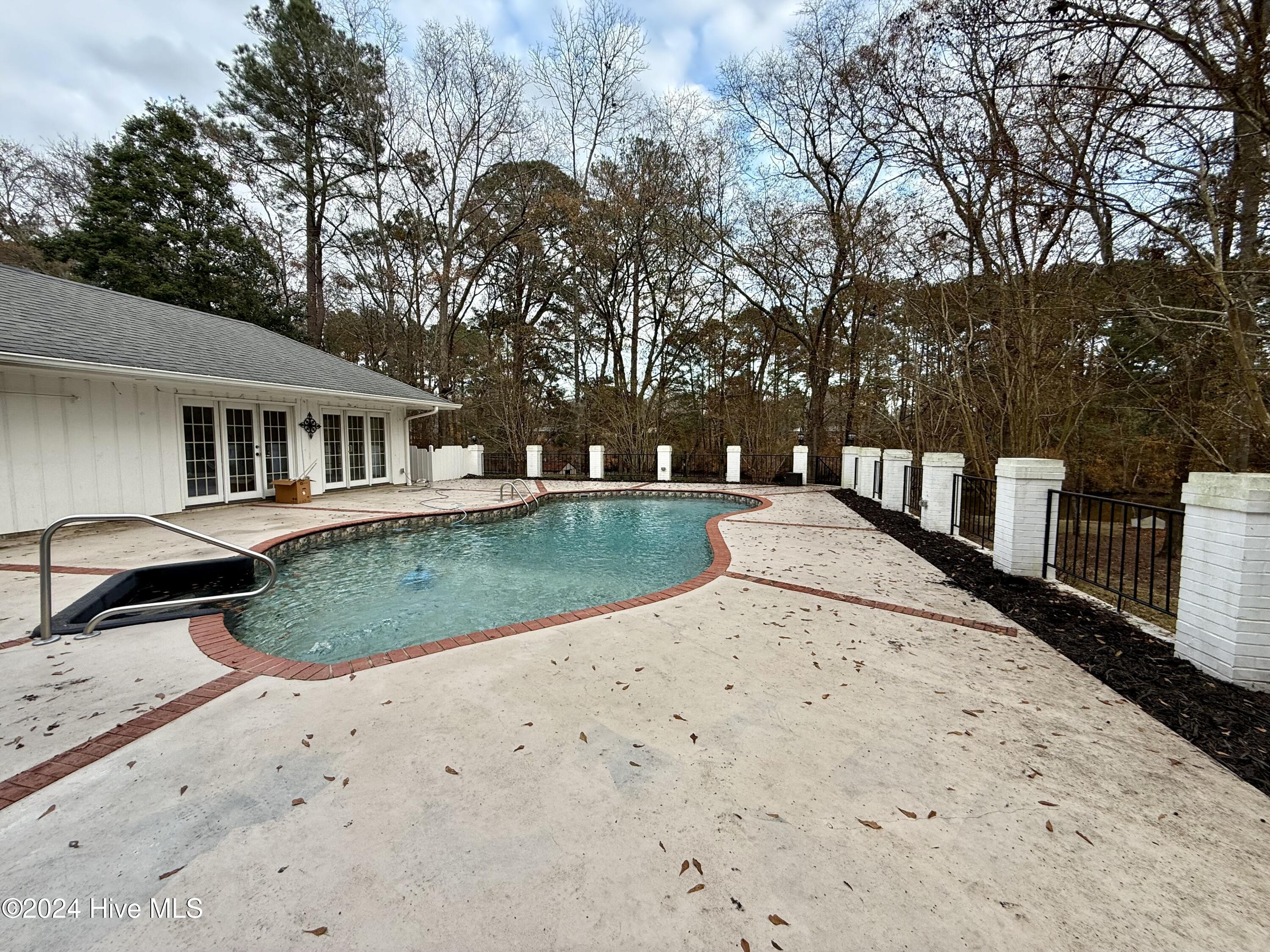12281 Pine Harbor Road Laurinburg, NC 28352 - Photo 7 of 39 IMG_2216