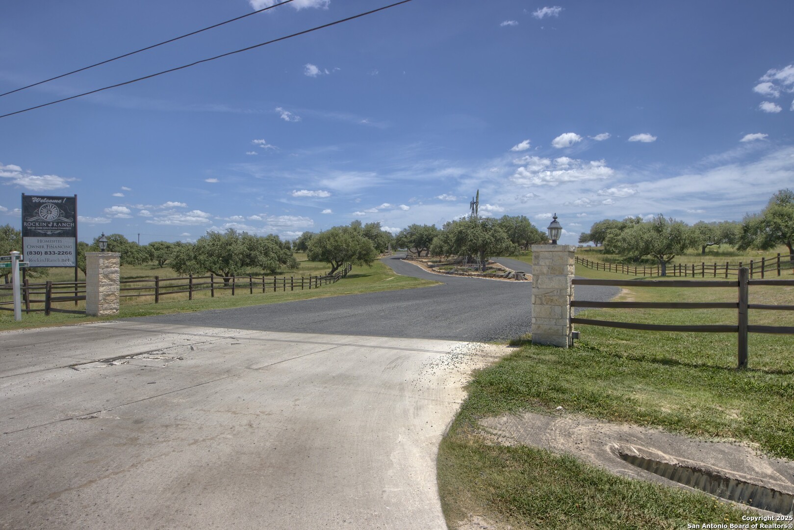140 North Calvin Barrett Blanco, TX 78606 - Photo 22 of 23 a view of a yard