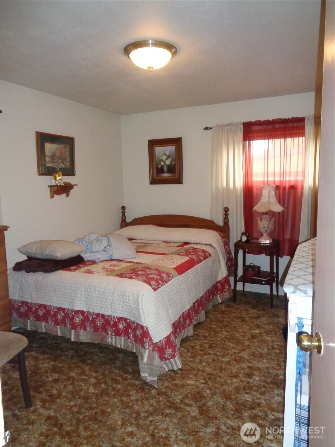 319 Oak Street Omak, WA 98841 - Photo 16 of 29