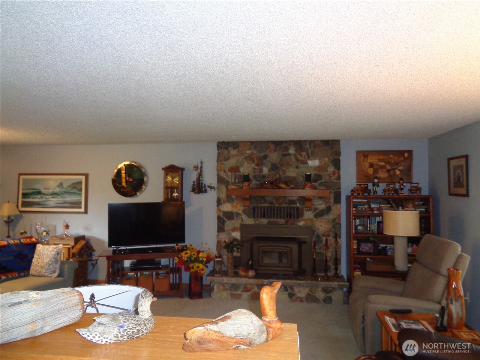 319 Oak Street Omak, WA 98841 - Photo 6 of 29