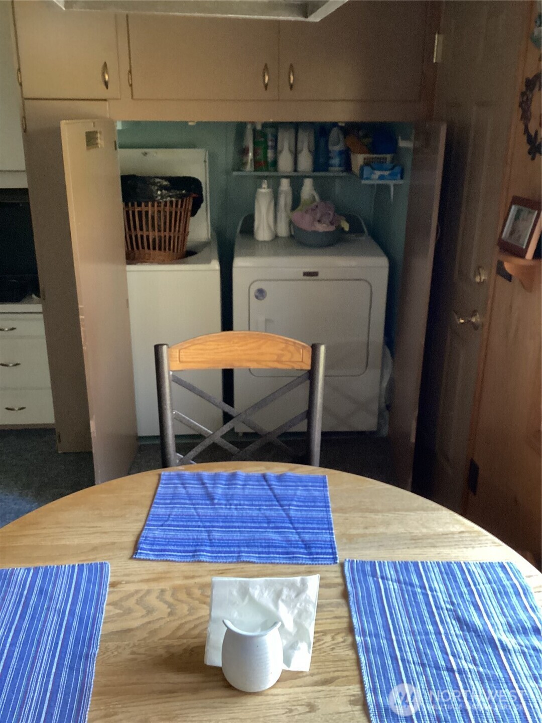 319 Oak Street Omak, WA 98841 - Photo 9 of 29